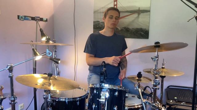 AC/DC - Have a Drink on Me (Drum Cover) смотреть онлайн