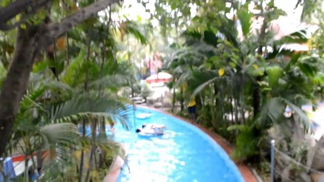 Аквапарк Дам Сен в Хошимине, Вьетнам смотреть онлайн