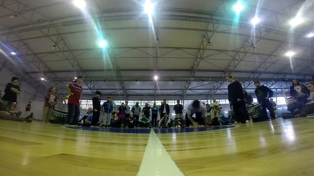 МихаФиха vs Dave 1/2 final YOUNG STAR BATTLE Тула смотреть онлайн