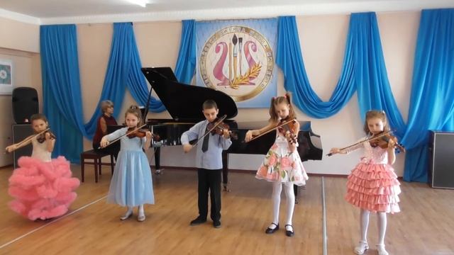 Ансамбль скрипалів «Гармонія», обробка В.Гуревича «Словацька полька» смотреть онлайн