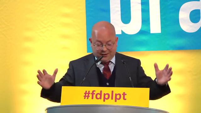 Frank Müller-Rosentritt, MdB смотреть онлайн