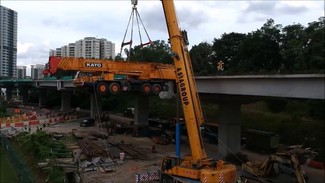 Crane Lifting Crane