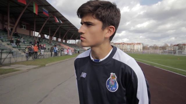 Antonio Teixeira: "Стали командой, в матче с "Торино" нам этого не удалось" смотреть онлайн