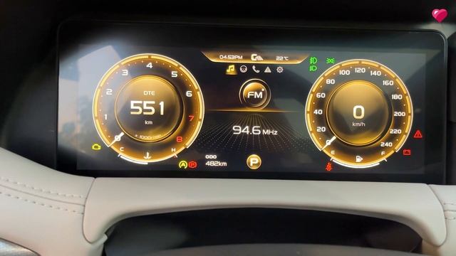 Walkthrough and Review of 2022 Geely Okavango by Mr. Q смотреть онлайн
