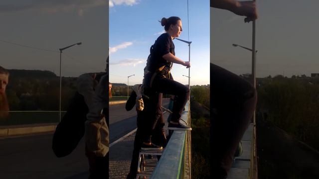 Перший стрибок з мосту в Кам'янець-Подольському, 54 м смотреть онлайн