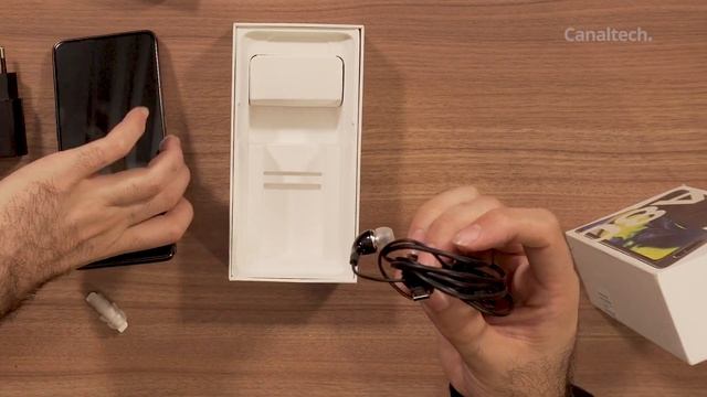 Samsung Galaxy A80 [Unboxing] смотреть онлайн