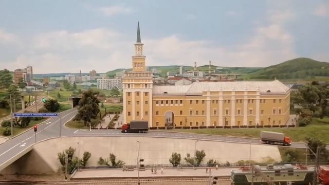 Автомобили на макете смотреть онлайн