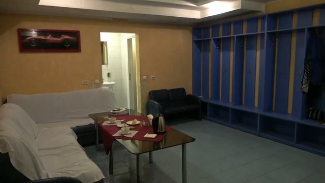 Гостевой дом "Гостиный Дворик" Ярославль, Сауна! Разгром во дворе гостиного дворика! смотреть онлайн