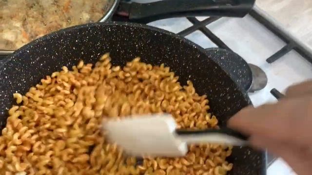 Армянская кухня жареные макароны с курицей смотреть онлайн