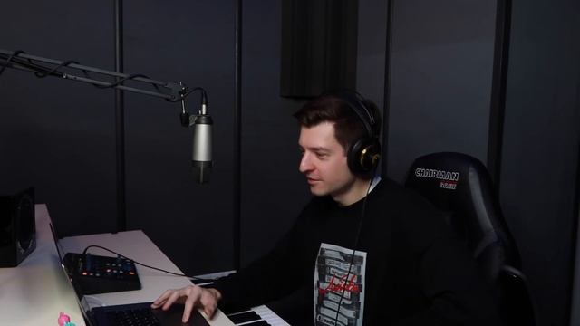 Секретная обработка вокала в Logic Pro X - День 21 из 31 с Logic Pro X смотреть онлайн