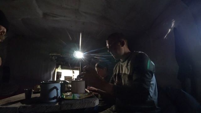 Ночуем в избе. Быт в избе и его ремонт). 10 часть смотреть онлайн