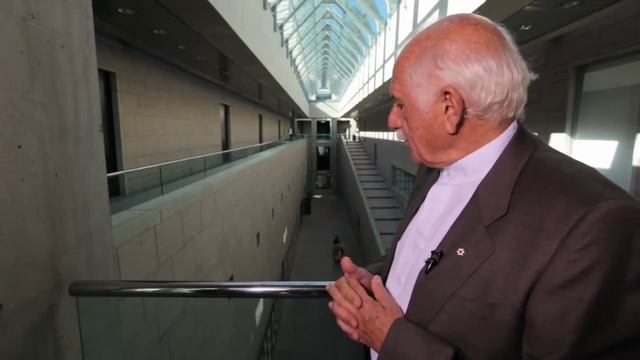 Tour of the National Gallery of Canada with Moshe Safdie "The Ventilation" смотреть онлайн
