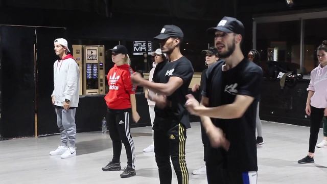 Streetiz - Cours d'électro avec Alliance Crew ⚡ (Studio MRG Paris) смотреть онлайн