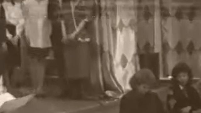 Школа #9 / Первый выпуск / Последний звонок