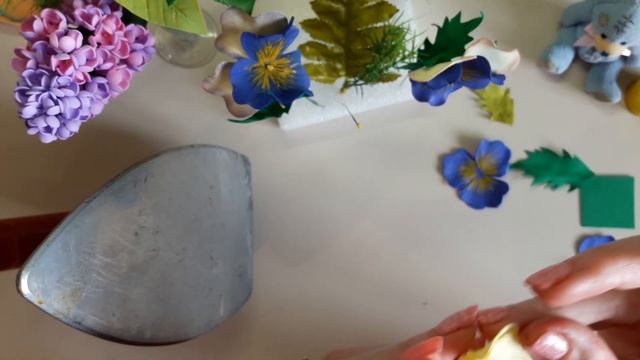 Анютины глазки из фоамирана. Лёгкий способ. Нежные цветы из фоамирана. Flowers from foamiran.