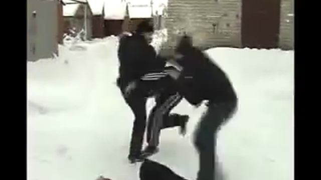 Стрела.Отморозки напали на улице.Клип смотреть онлайн