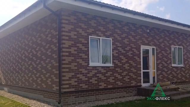 Отделка гибким кирпичом фасада загородного дома в г. Балабаново. смотреть онлайн