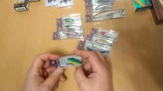 Распаковка посылки с воблером Kosadaka Dot Vib 40S смотреть онлайн