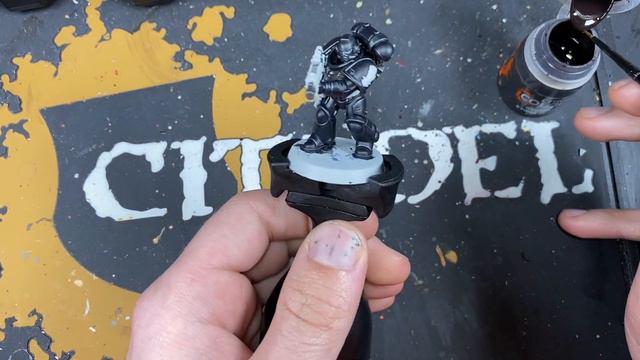 Contrast+ How to Paint: Iron Hands смотреть онлайн