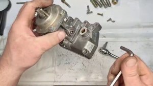 ТНВД 4М40 Полное видео Делаем простой без навесного с обычным штуцером обратки без электрики на МКП