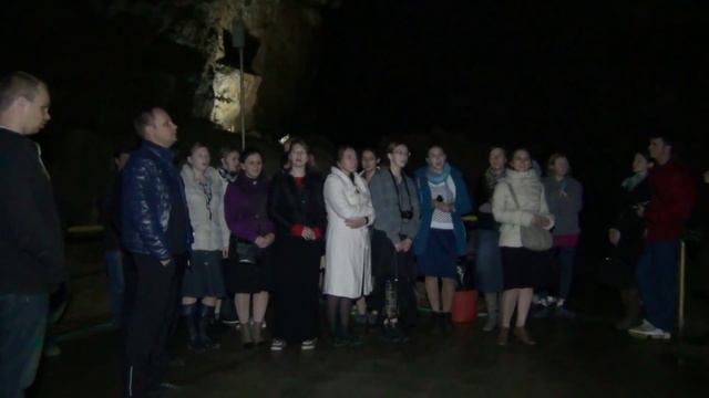 Живой звук в Новоафонской пещере. смотреть онлайн