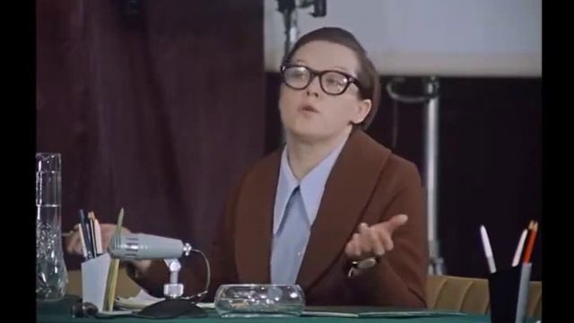 Вы же непьющая - Служебный роман смотреть онлайн