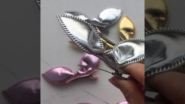 Заколки-уточки для волос бантик серебро