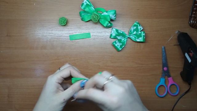 КРАСИВЫЕ БАНТИКИ / How to make beautiful bows with your own hands смотреть онлайн