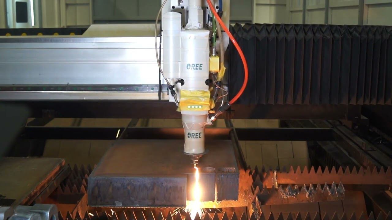 Лазерный станок OREE LASER режет углеродистую сталь толщиной 100 мм смотреть онлайн