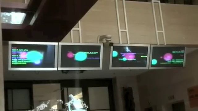 1000 Cellphones смотреть онлайн