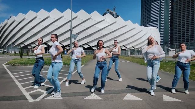Bachata Lady Style by Constance Port | Justin Bieber & Benny Blanco - Lonely смотреть онлайн