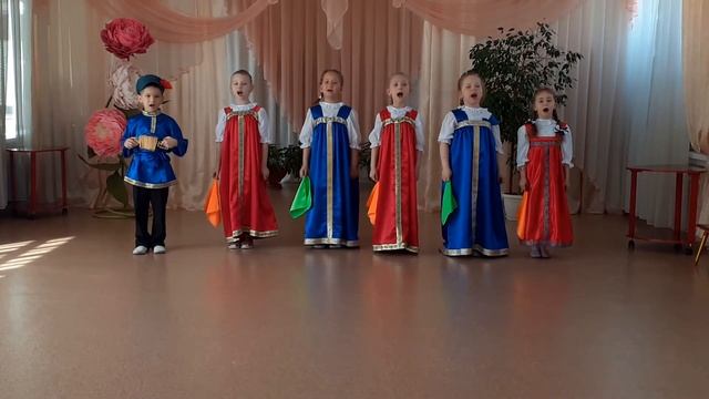 МБДОУ "ДСКВ № 95" "А я по лугу" смотреть онлайн