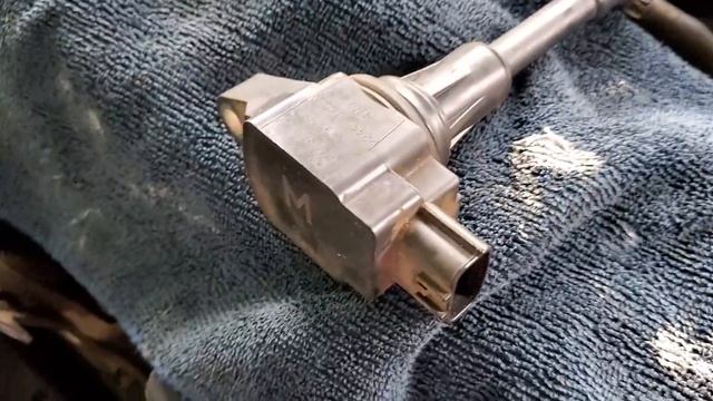 Nissan Tiida con problemas de fallos en el cilindro смотреть онлайн