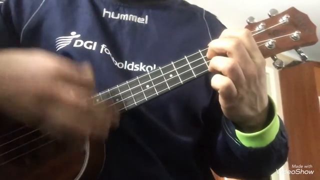 ФОГЕЛЬ - Сколько стоит твоя любовь / Разбор На Укулеле Без Баррэ 2021 смотреть онлайн