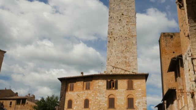 Сан-Джиминьяно и его башни, Тоскана, Италия /// Towers of San Gimignano, Tuscany, Italy смотреть онлайн