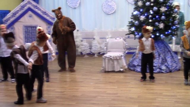 "Серебряное копытце" (новогодний утренник в средне-старших группах) смотреть онлайн