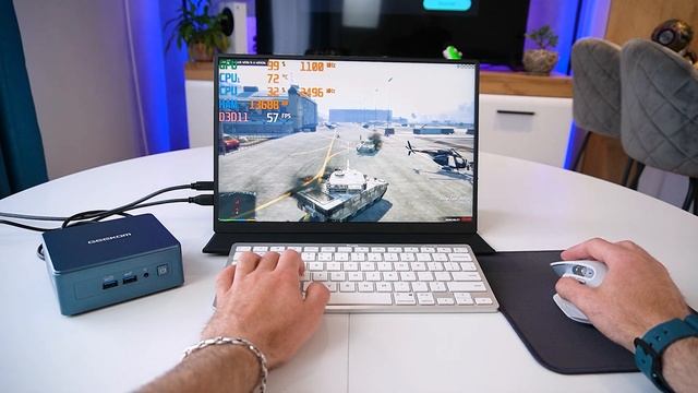 GTA 5 On A Mini PC- POV Gameplay Test | Prepare To Be Amazed ! смотреть онлайн