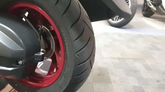 Suzuki Burgman 400 смотреть онлайн