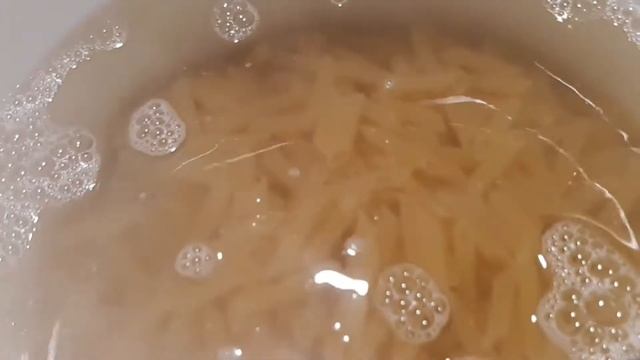 Макароны по флотски. Готовит папа многодетной семьи. смотреть онлайн