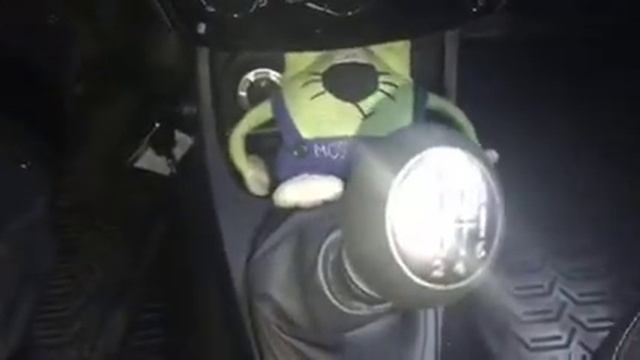 Ниссан Террано замок противоугонный (мультилок) на механическую коробку передач смотреть онлайн