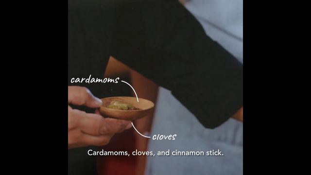 Farm to Fork: Easy Egg Briyani - How to Cook with Local Eggs by Chef Devagi and Charlotte Mei смотреть онлайн