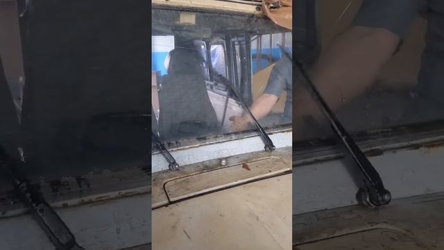 ЛуАЗ, установка под рулевых переключателей с автоматическим отключением поворотов. смотреть онлайн