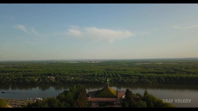 Республика Башкортостан. Уфимская набережная и памятник Салавату Юлаеву. смотреть онлайн