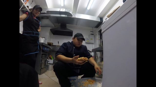 Шаверма 2кг в одного смотреть онлайн