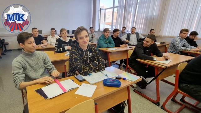 Снова в колледж! смотреть онлайн