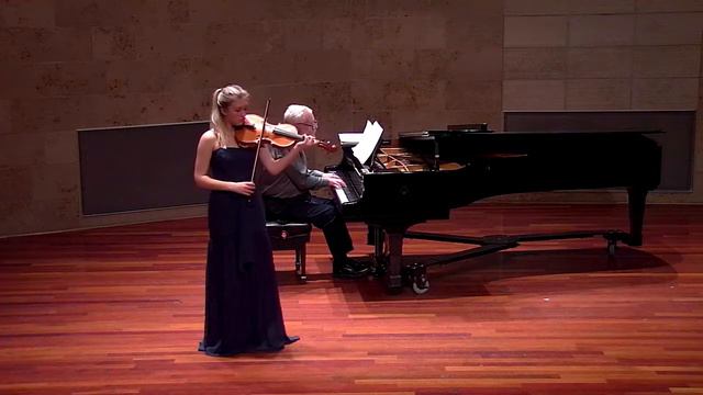 Stamitz Viola Concerto смотреть онлайн