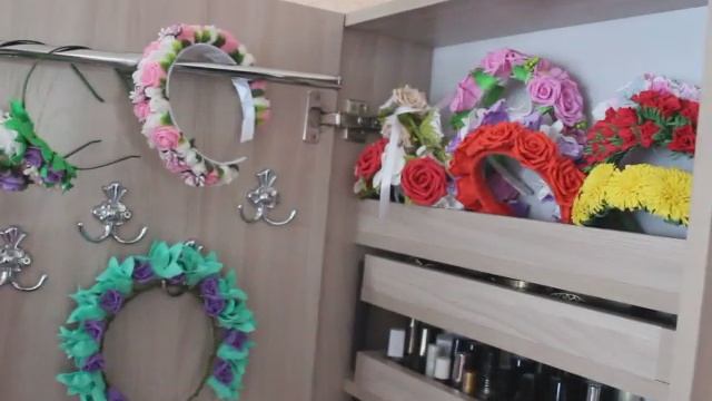 Шкафчик для аксессуаров смотреть онлайн