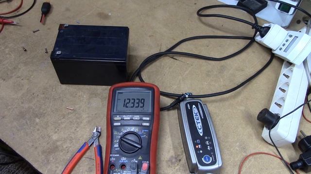 CTEK Multi XS 3600 battery charger teardown & repair смотреть онлайн