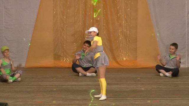 Сорванцы.mpeg смотреть онлайн