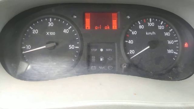 Глохнет Рено мастер. Только поменял свечи накала смотреть онлайн